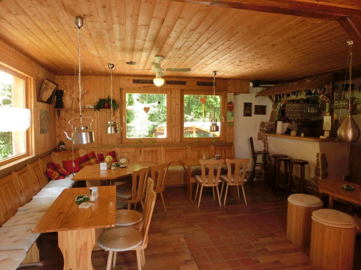 Beautiful Holiday Home With Covered Veranda Friedrichroda Exterior photo